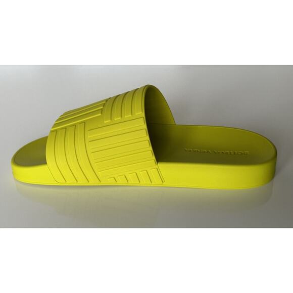 New $420 Bottega Veneta Men\'s Rubber Kiwi Slides Sandals 13 US (46 Euro) 690105 main image 9